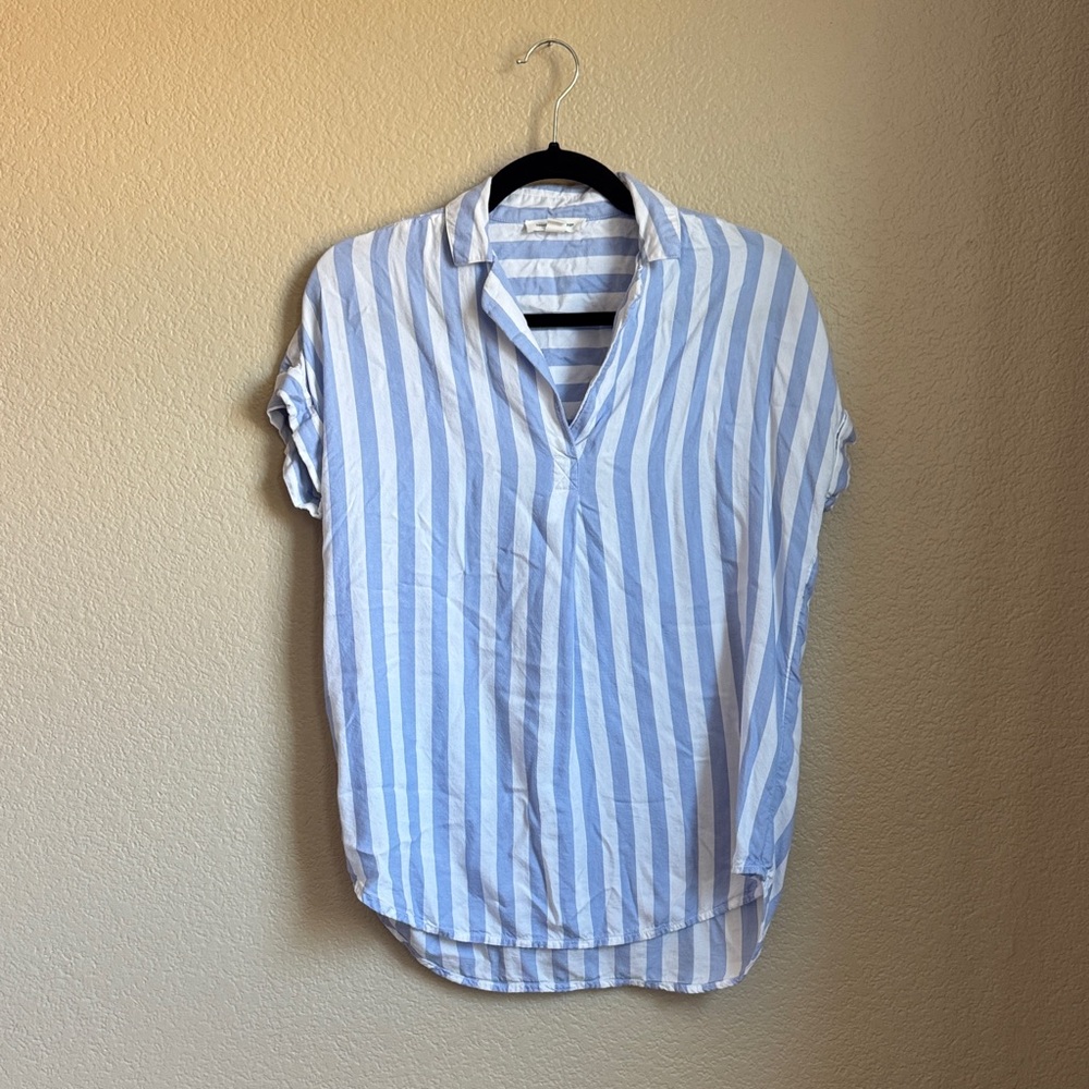 beachlunchlounge Blue and White Striped Top